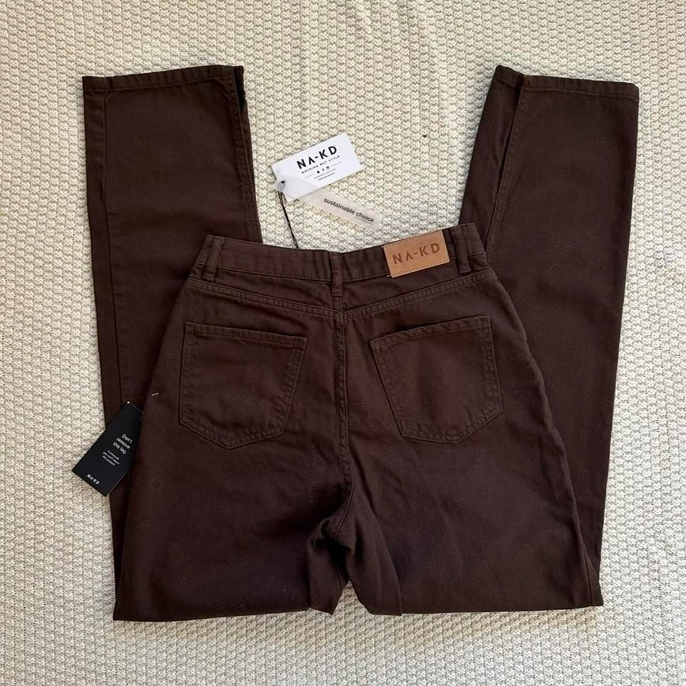 NWT NA-KD Brown Straight Leg Jeans - Picture 4 of 9